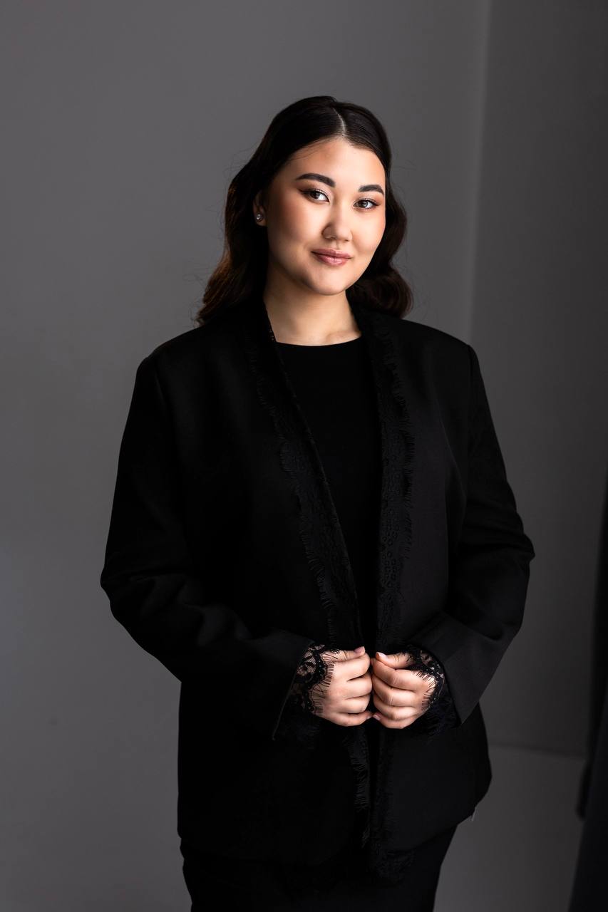 Диана Игенова